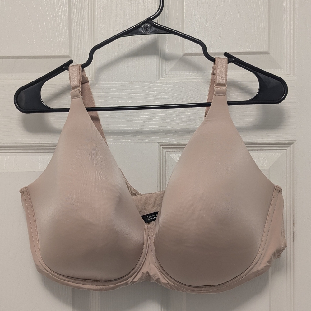 Torrid 360 Back Smoothing Bra 44DD